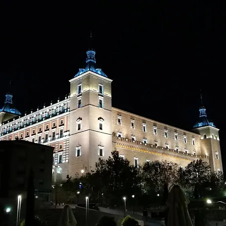 Casa Armas A, En Zocodover, Casco Historico Apartment